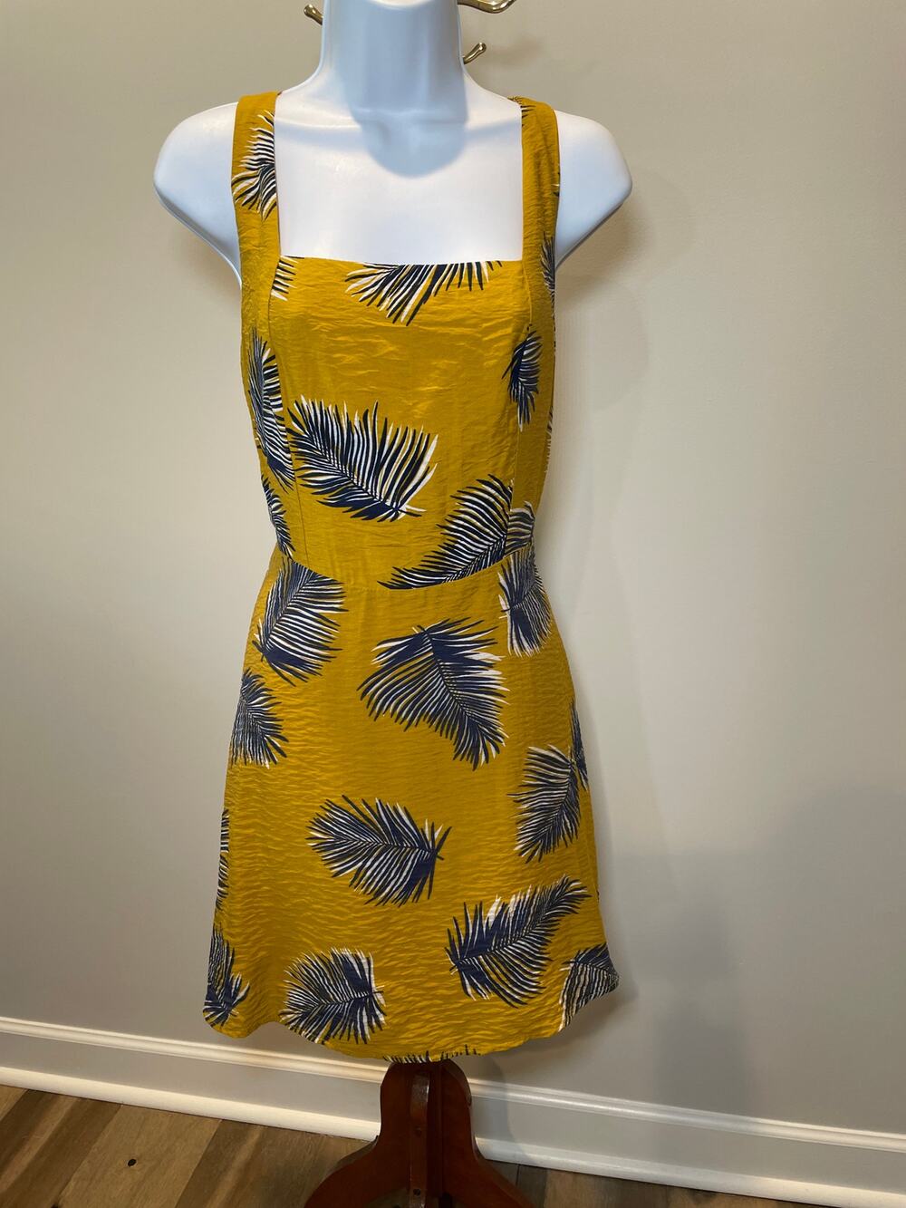 Very J Floral Square Neck Dress Size M Mustard Yellow